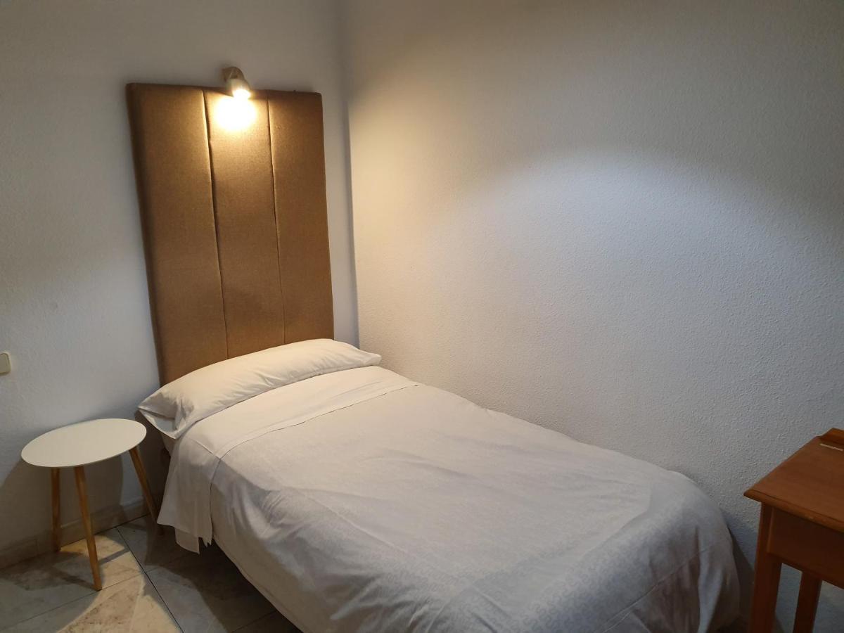 Fuencarral Kryse&Breogan Hotel Madrid Værelse billede